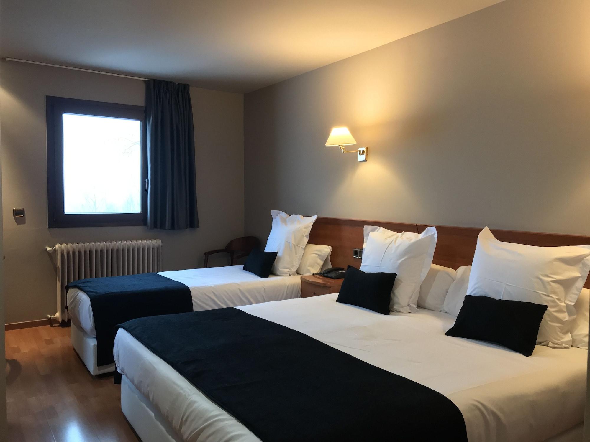 Hotel & Spa Niunit El Serrat Eksteriør billede